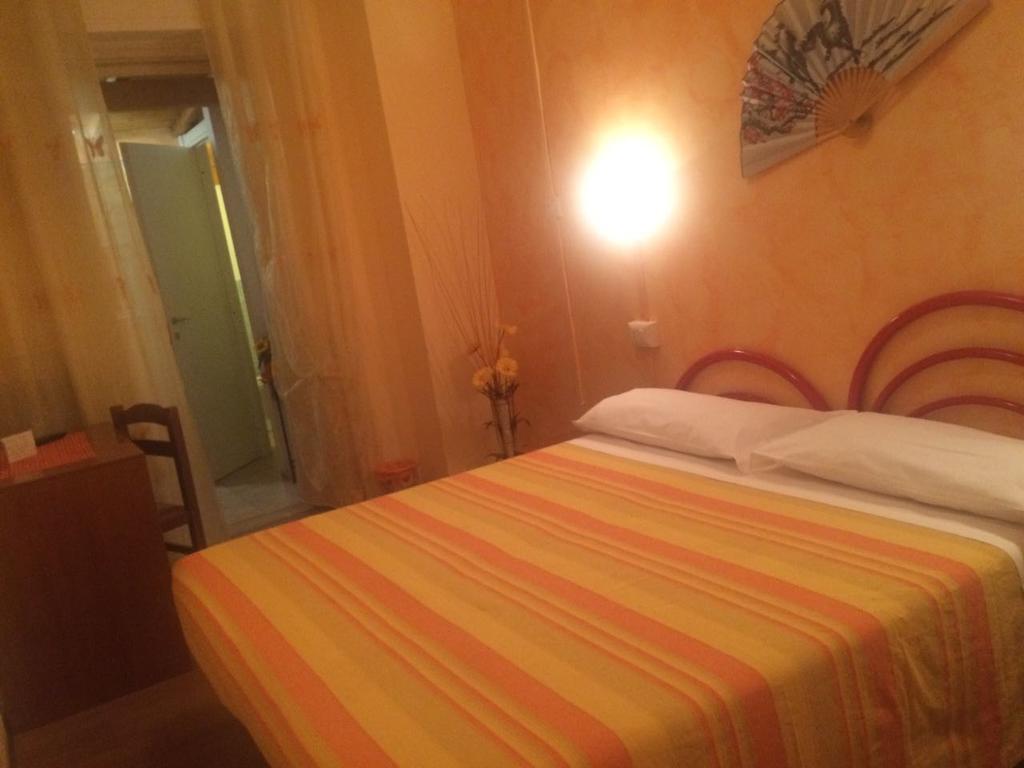 Affittacamere Selene Sanremo Luaran gambar